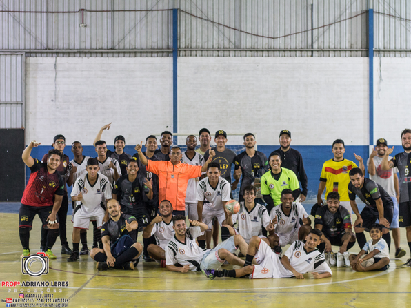 Junto e misturado