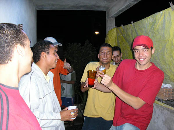 Sem bebida não existe alegria.
