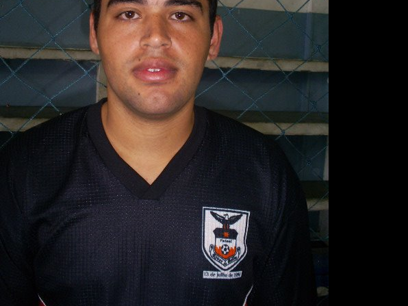 Alex, o monstro da área!